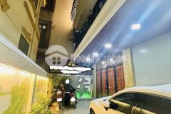 Tây hồ võng thị tòa căn hộ vip 140m 8 tầng mt9m thang may ô tô dòng tiền.