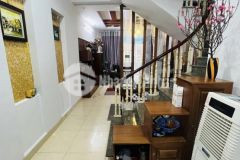 Chưa đến 2 tỷ có ngay căn nhà ở phố cát linh.