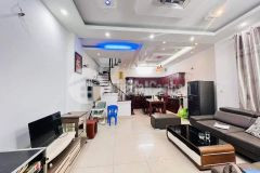 Bán gấp căn nhà 45m2 tại ngõ 141 nam dư hoàng mai, nhà đẹp gần ô tô xây 5 tầng