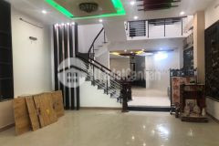 Cho thuê nhà mới 3 tầng đường phạm tứ