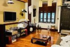 Bán nhà phố trung kính, phân lô, vị trí đắc địa, ô tô tránh, vỉa hè, kinh doanh đỉnh.