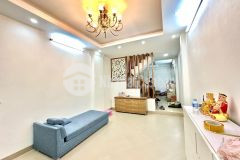 Bán gấp 46m2 nhiều phòng có thể cho thuê ngách trước nhà nông rộng 2,5m sát lĩnh nam