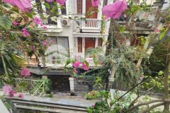 Nhà 4 tầng phố bồ đề, sát đường 30m hồng tiến lâm du