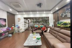 Mặt phố nguyễn văn cừ, hồng tiến sầm uất gần bv tâm anh, mt rộng 7m, 72m2 chỉ 21.68 tỷ. 0989626116