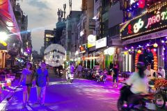 Nhà quận 1 gần chợ bến thành giá rẻ 10 tỷ 299 thông khu kinh doanh phố tây 0932980565