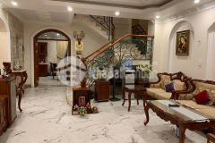 Ở làm văn phòng bán nhà 5 tầng hẻm 8m nguyễn tri phương, 123m2 6x20.5m, 23.5 tỷ tl