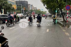 Chính chủ cần bán nhà hoàng quốc việt q.cầu giấy gara ô tô vỉa hè thang máy giá nhỉnh 11ty