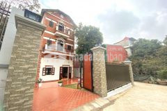 Siêu phẩm bắc từ liêm 225m x 3 tầng, nhà cực rộng ô tô vào nhà, giá 8.8 tỉ