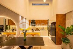 Nhà hẻm an ninh, 2 phòng ngủ có ban công