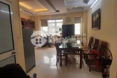 Nhà đẹp dịch vọng 53m2 x 6t, mt 4.8m, ô tô lô góc kd 10.3 tỷ