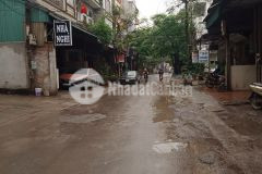 Bán nhà 5 tầng ngay gần trường tài chính vị trí đẹp, kinh doanh tốt, giá chỉ 5 tỷ lh 0835459289