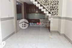 Cho thuê nhà 1 lầu mt đường ray xe lửa phú nhuận