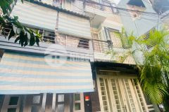 Nhà 5 lầu, 3 phòng ngủ, 3.5x8 hẻm 4m quận 10 nhỉn 2 tỷ