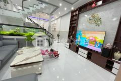 Nhỉnh 2 tỷ hoàng đạo thành nhà đẹp tặng 100 nội thất tiện ích ngập tràn