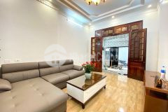 Tôi cần bán nhà vũ trọng phụng, lô góc 3 thoáng, phố vip, ngõ rộng, 50m x 4 tầng, nhỉnh 6 tỷ