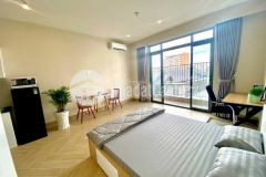 Cho thuê căn hộ đầy đủ nội thất và dịch vụ, có cho thuê ngắn hạn, đậu oto miễn phí, ngay trung tâm