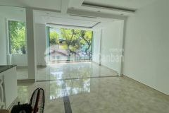 Cho thuê nhà 2.5 tầng mt ông ích khiêm ngang 6m, chỉ với 19trth