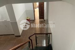 Gần mặt tiền 4 tầng btct vào ở ngay 40m2 4.5 tỷ nguyễn văn công p3 gv