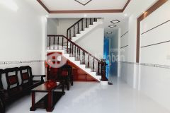 Cho thuê nhà mới 1 trệt lầu kdc hồng loan, cái răng, cần thơ đối diện bến xe