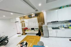 Bán nhà hiếm lê thanh nghị, ô tô, kinh doanh, dt 43m x 4t, giá chào 5 tỷ25, lh 0984417892.