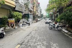 Mặt phố trần đăng ninh vỉ hè to ô tô tránh 40m, c4, giá chỉ 7 ty