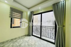 Nhà đẹp khương trung tx lô góc 20m oto 1 nhà ra phố 36m2 5 tầng nhỉnh 4 tỷ