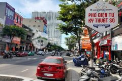 Sụp hố bán nhà mặt phố lê đình dương, hải châu, đà nẵng chỉ 10,5 tỷ