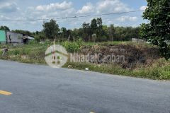 Bán đất 1696m2 có 139m2 thổ,19mx84m,mặt tiền đt829 tân thạnh long an cách cách cầu 2 hạt 500m