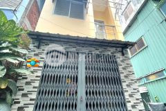 P4 q6nhà mới 24m22 tầng shrchỉ 2,3x tỷ