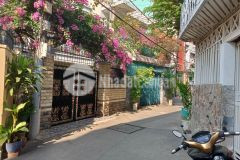 Nhà hẻm xe hơi ngủ trong nhà ngang hơn 6m 113m2 12.5 tỷ thích quảng đức, phường 4, phú nhuận