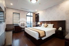 Bán khách sạn mặt phố thi sách dtsd 160m 9 tầng mt 6 mét lhcc 0944523668