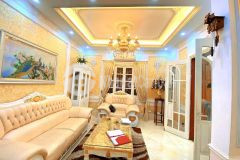 Chính chủ bán nhà lô góc lạc long quân tây hồ dt 75m ô tô vào nhà view hồ tây giá nhỉnh 15 tỷ.