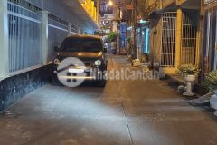 Bán nhà cmt8 quận 10 dt 4.5x9 xây 3 tầng hẻm ô tô giá 4 tỷ chốt