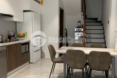 Bán nhà đội cấn, ô tô cách nhà 50m, nhà mới đẹp đủ nội thất, có sân để xe, giá 4.85 tỷ