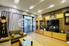 Cần bán gấp nhà phố giáp bát, dt 34m, 5t, mt 4m, giá chào 2 tỷ 4, lh 0984417892