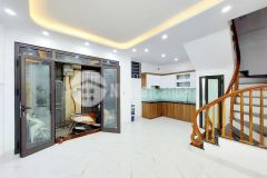 Khu vực hiếm bán nhà quan thổ 1 tôn đức thắng 5 tầng nhỉnh 4 t ngõ thông