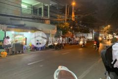 Bán nhà mặt tiền gần phan văn trị, bình thạnh 4.5x15m 4 lầu thang máy