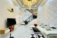 Vào ở ngay bán nhà 3 tầng cực đẹp lê văn sỹ, 48m2 3.8x12.6m, 6.6 tỷ tl