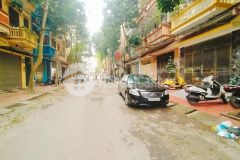 Ở ngay p. lý thường kiệt hà đông phân lô 5 ô tô lô góc s sử dụng 90m 6.3 tỷ