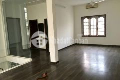 Bán nhà mặt tiền ngang 10m hiếm có nguyễn trọng tuyển