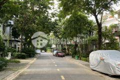 Cát lỗ 3.5 tỷ căn góc biệt thự 212m2 ecopark lh 0985109357.