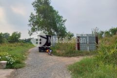 Bán lô góc 55,3m2 xã nhơn đức, huyện nhà bè, shr, 500tr. lh0988009393