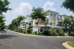 Nhà bán 3 tầng biệt thự mini 112m2 đường 15c khu tái định cư phong phú huyện bình chánh