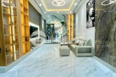 Nhà 4 tầng btct, diện tích 55m2, có sân thượng, ban công, 5 phòng ngủ