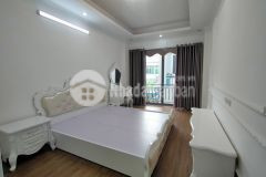 Siêu phẩm bùi ngọc dương, ô tô đổ cửa, dt 40m2, mt 6 m, giá chào 3 tỷ 7, lh 0984417892.