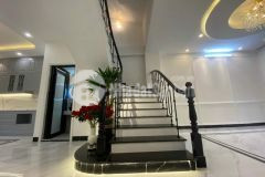 Vị trí vàng phố nguyễn văn cừ lô góc 2 mặt tiền ga ra ô tô nhà đẹp như khách sạn 5