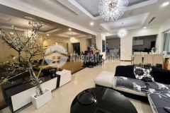 Chủ nhà định cư nước ngoài bán gấp cccc royal city tòa r1 quận thanh xuân