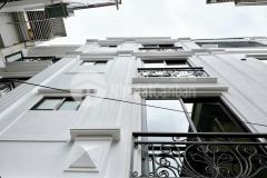 Bán nhà trong ngõ 94 đường ngô gia tự 35m2, 5 tầng, 5m mt, giá 3.5 tỷ, gần ô tô tránh.