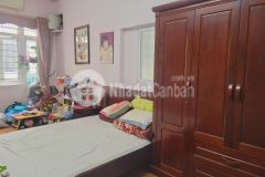 Cần bán gấp nhà phố nguyễn đức cảnh, dt 30m2 x 4t, mt 4 m, giá chào 2 tỷ 7, lh 0984417892.