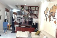 Nhà gia thụy, long biên, lô góc 42m x 4, mt 4m hướng đn, ô tô, hơn 4 tỷ